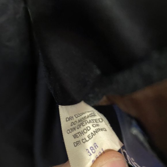 Black Very Warm Sports Coat - soft wool - 38R - Picture 2 of 5